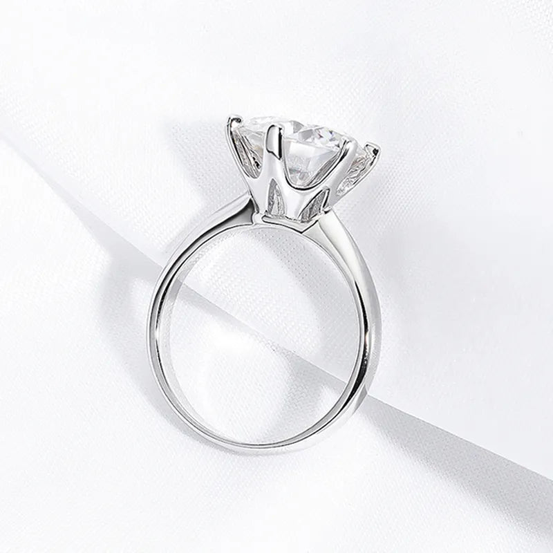 LuminaFlare™ Moissanite Solitaire Ring VVS1 Lab Diamond Engagement Rin ...